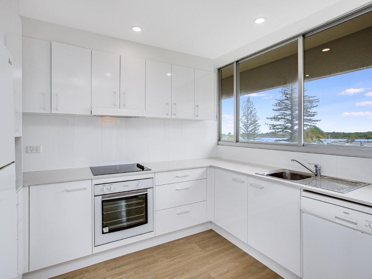 Kooringal Unit 15 * Gold Coast